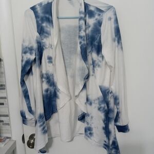 Stellah Long Sleeve Open Ruffled Front Tie Dye Shark bite hem Cotton Cardigan